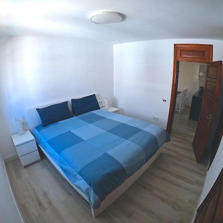 Parque Santiago I - 2 Bedroom - 1 Bathroom - Open Plan Living - Kitchen Area - Extra Large Balcony - First Floor Apartment Playa de las Américas Buitenkant foto