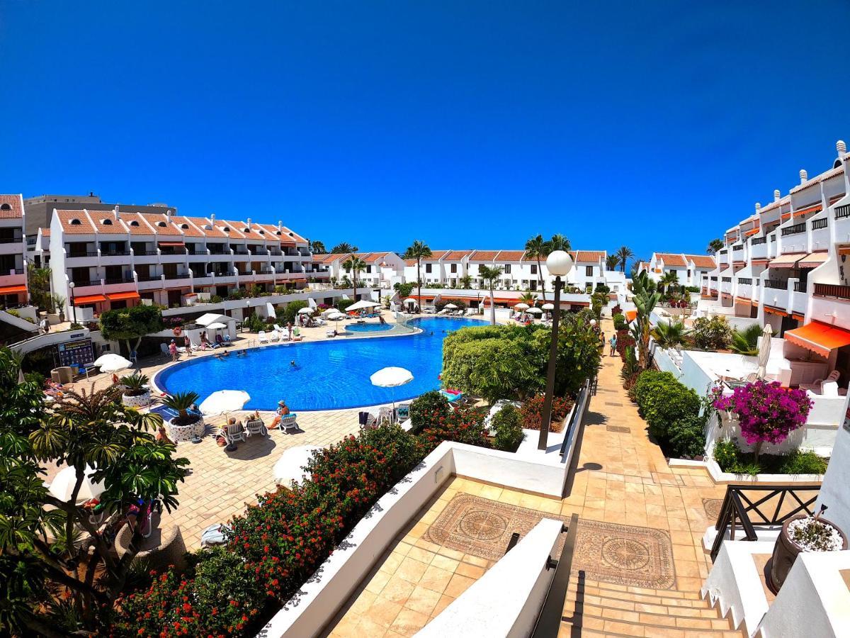 Parque Santiago I - 2 Bedroom - 1 Bathroom - Open Plan Living - Kitchen Area - Extra Large Balcony - First Floor Apartment Playa de las Américas Buitenkant foto